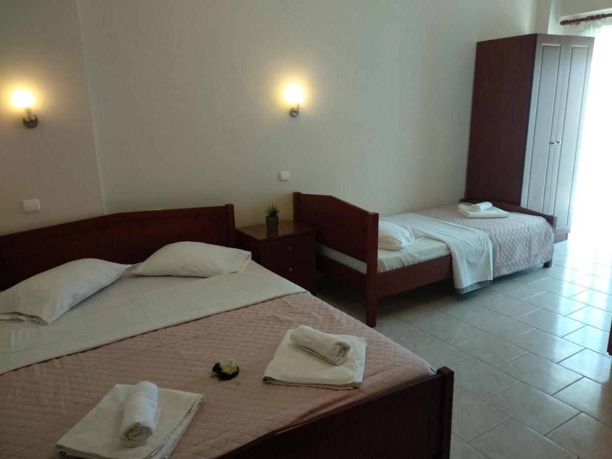 Nick Rooms Stavros  Ngoại thất bức ảnh