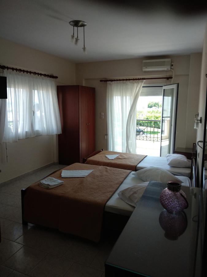 Nick Rooms Stavros  Ngoại thất bức ảnh